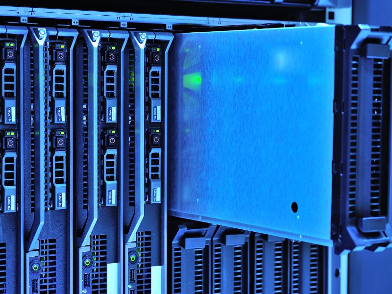 equipos y soluciones informáticas equipos y soluciones informáticas